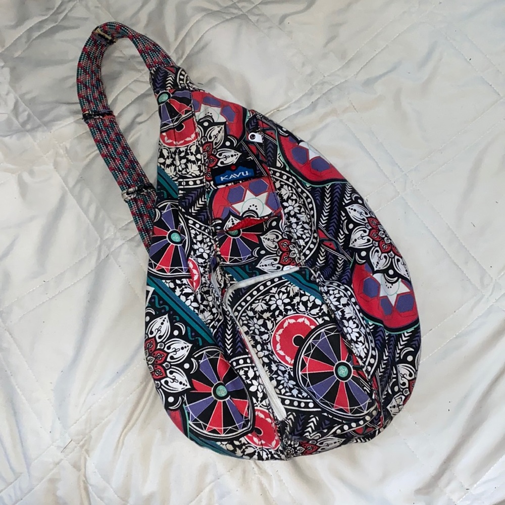 KAVU Women's Patterned Sling Bag - Multicolor
